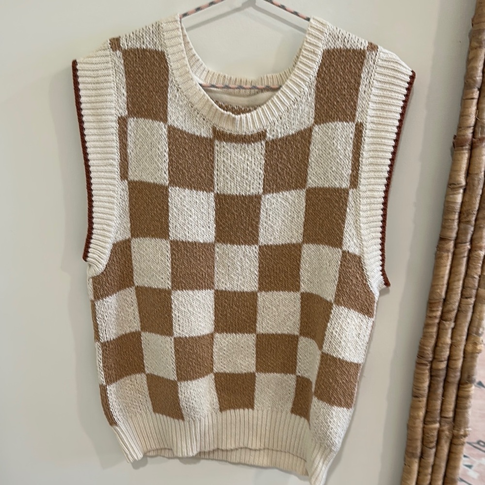 Maeve Textured Knit Sweater in Cream and Tan